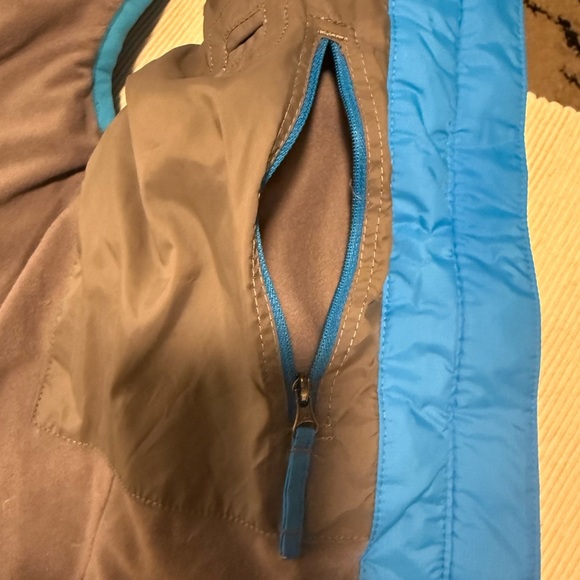 L.L. Bean Blue Quilted Puffer Vest - Picture 7 of 11